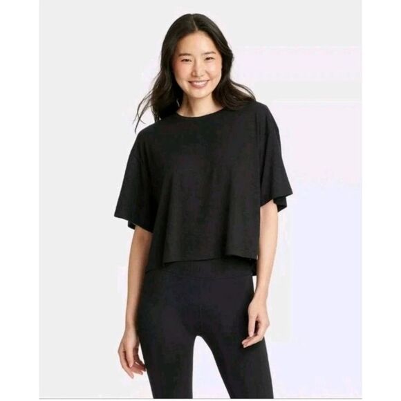 Joy Lab Tops - NWT JoyLab Women's Boxy Open Back Cropped Short Sleeve Shirt